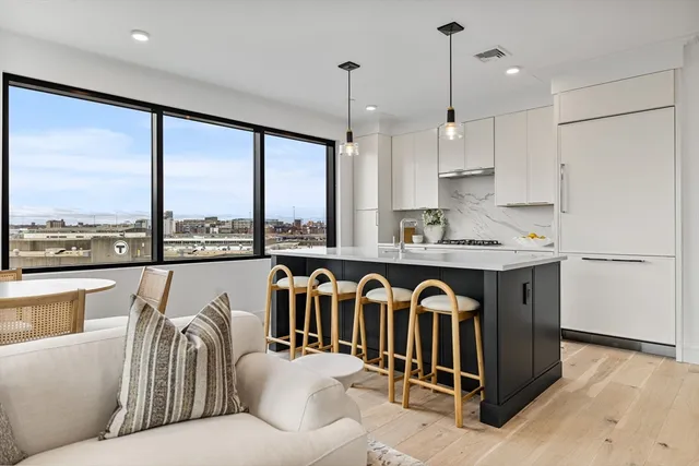 $1,649,000 | 33 A Street, Unit 501, Boston, MA 02127