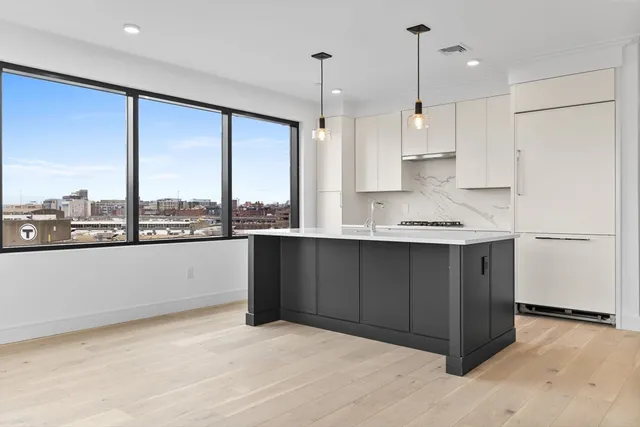 $1,649,000 | 33 A Street, Unit 501, Boston, MA 02127