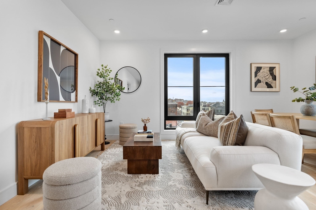 33 A Street, Unit 501 Boston, MA 02127 - Photo 7 of 37