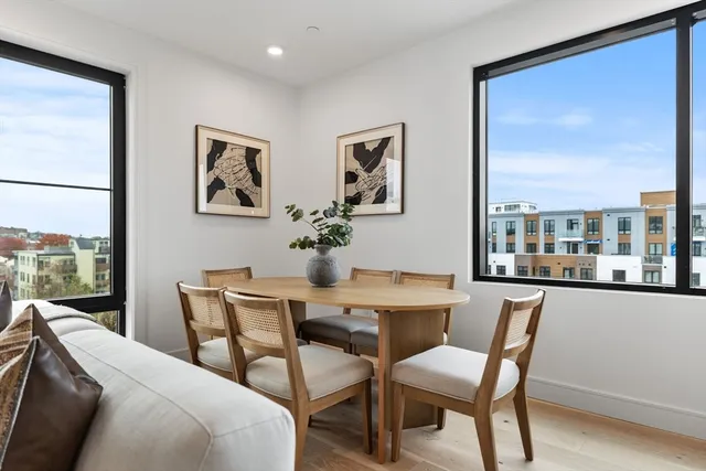 $1,649,000 | 33 A Street, Unit 501, Boston, MA 02127