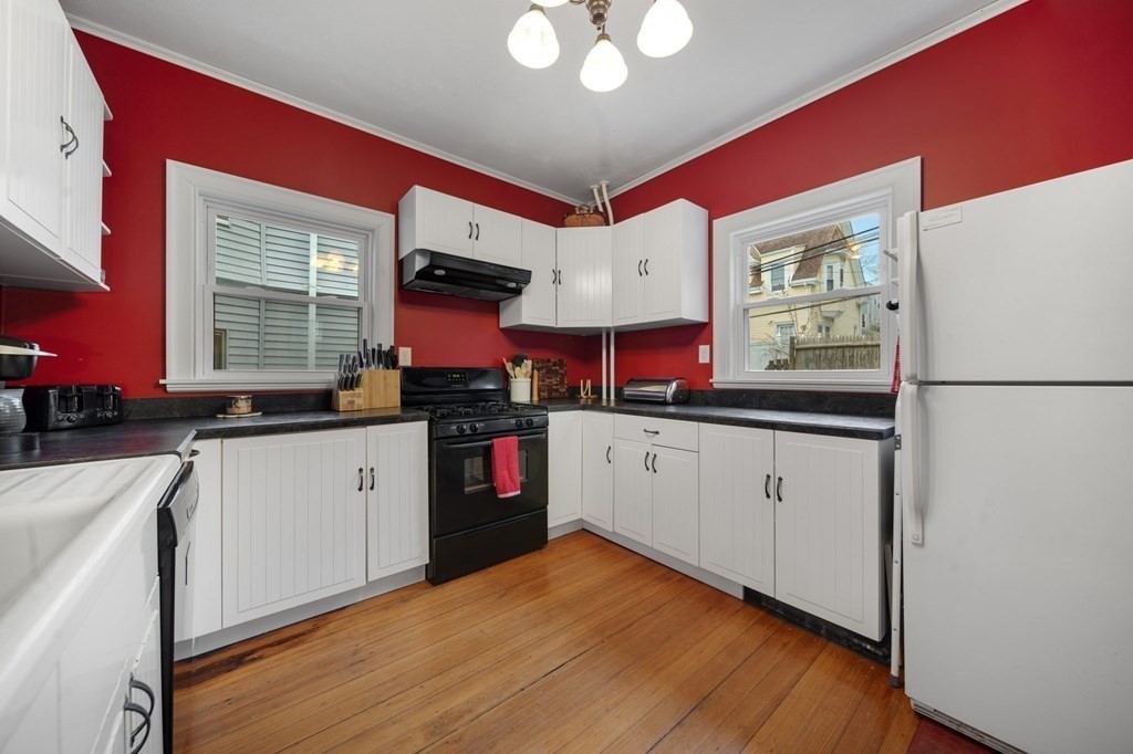 31 Edwin Street Boston, MA 02124 - Photo 13 of 39 Gallery Image 13