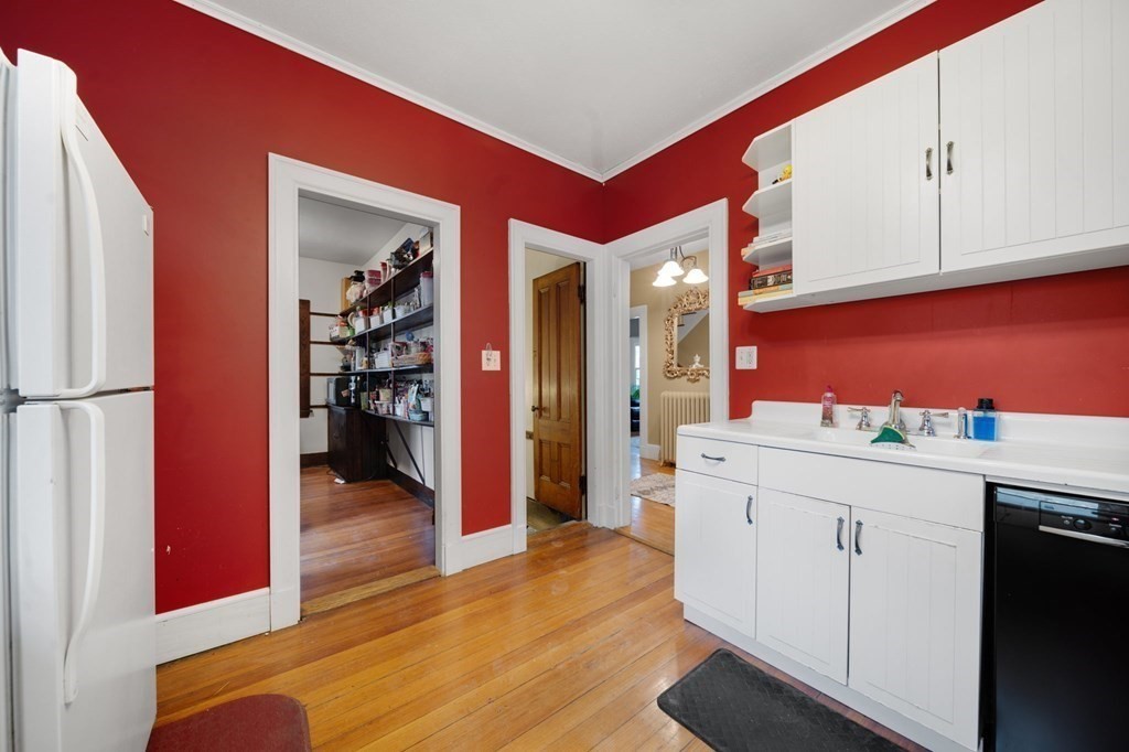 31 Edwin Street Boston, MA 02124 - Photo 14 of 39 Gallery Image 14