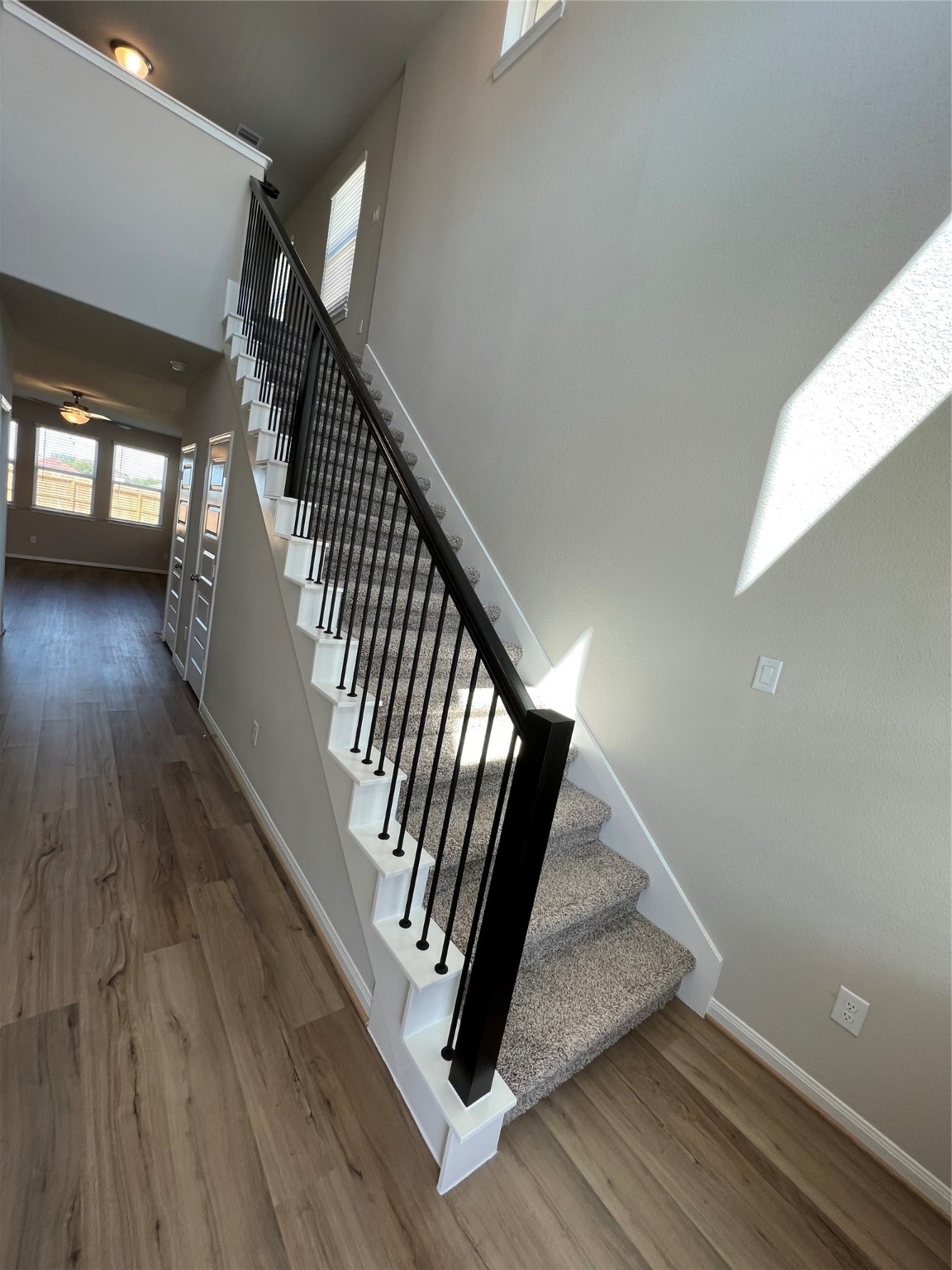 5635 Giving Grace Way Houston, TX 77048 - Photo 7 of 28