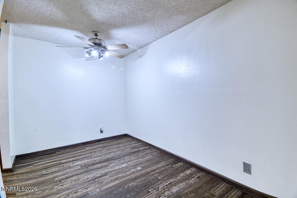 1000 Beck Drive, Unit 367 Reno, NV 89509 - Photo 5 of 20 4Y7A7744_hdr