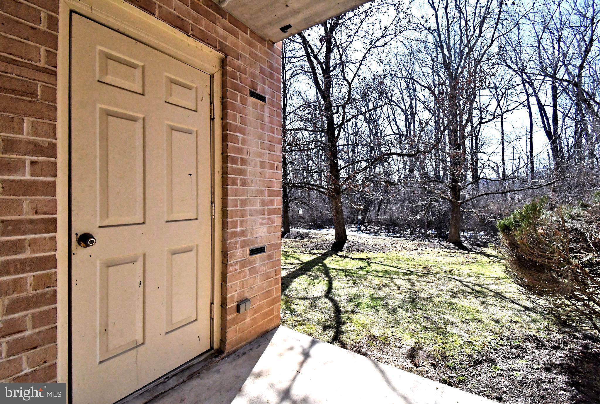 613 Washington Place, Unit 13 Chesterbrook, PA 19087 - Photo 6 of 64 a view of a backyard of the house