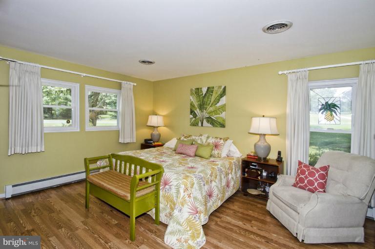 6801 Redberry Road Clarksville, MD 21029 - Photo 19 of 23 Bedroom (Master)