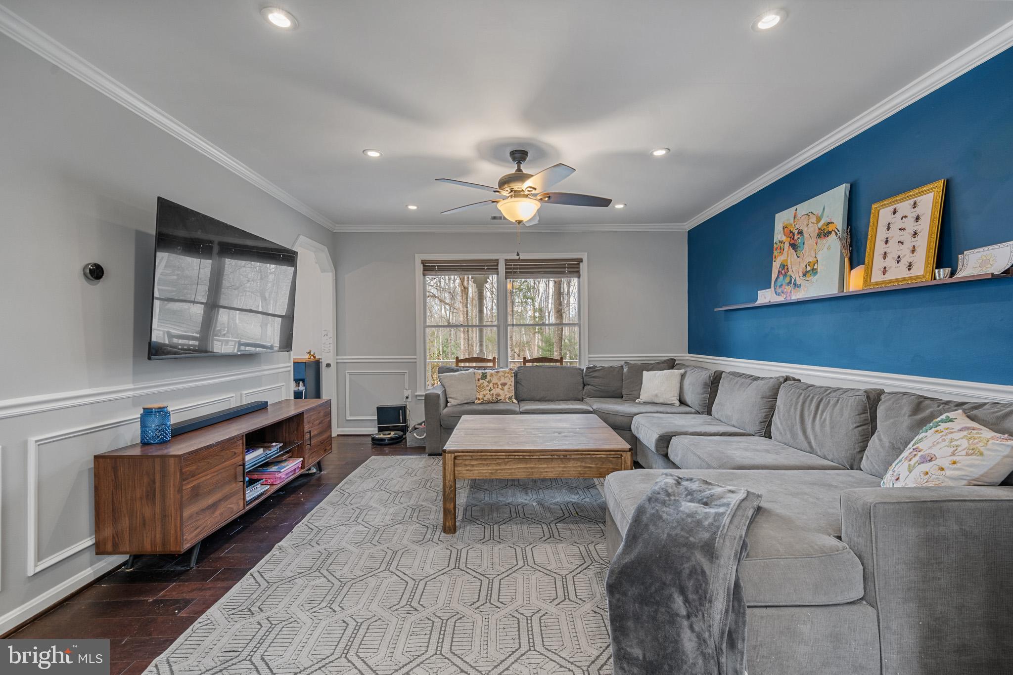 5918 Old Croom Station Road Upper Marlboro, MD 20772 - Photo 20 of 89 a living room with furniture and a window