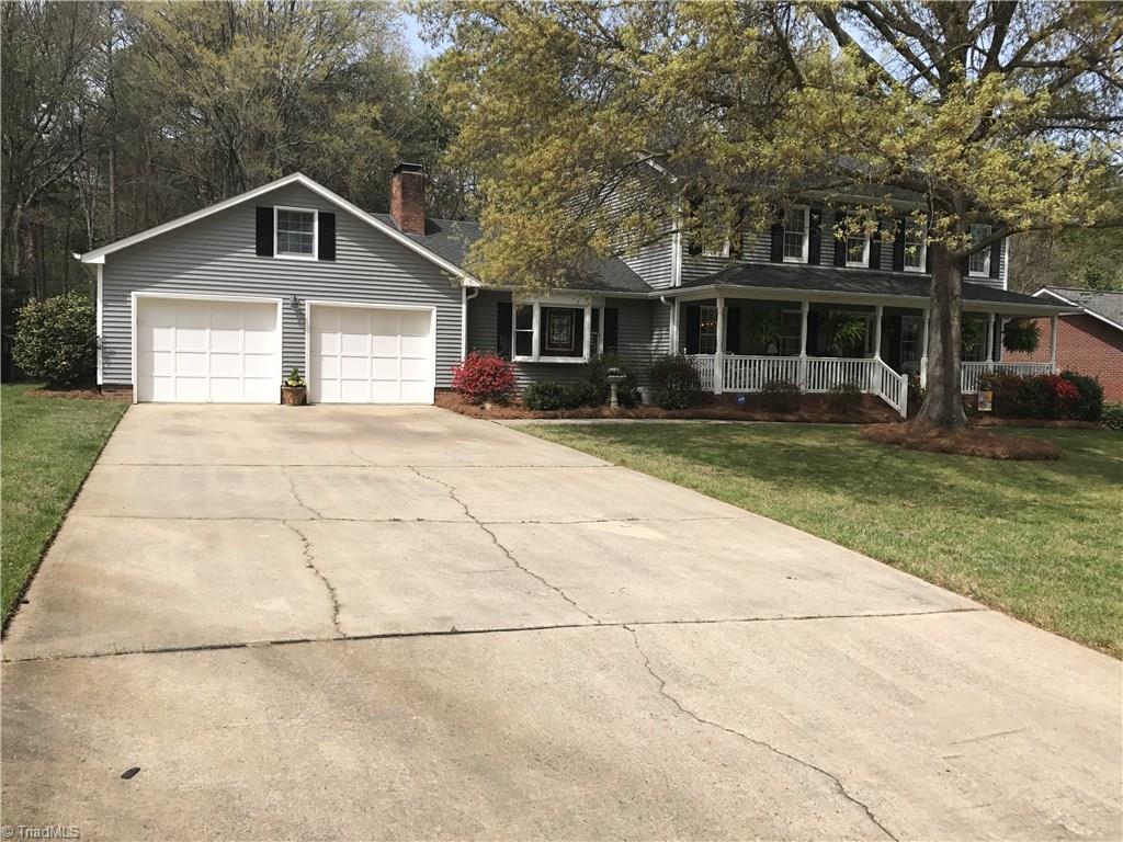 1009 Shamrock Road High Point, NC 27265 - Photo 23 of 23 Come check out this beautiful home
