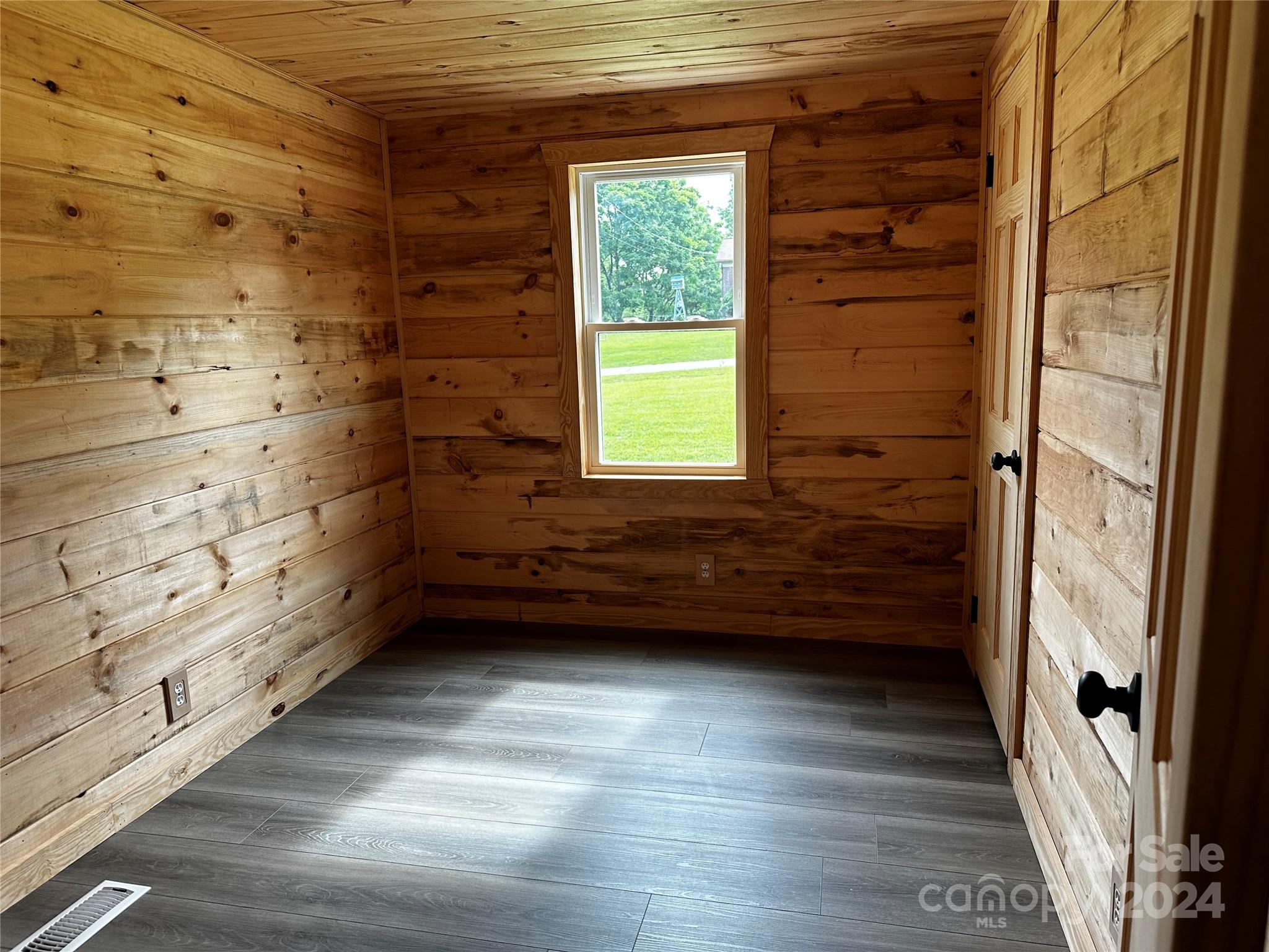 208 Pleasant View Loop Morganton, NC 28655 - Photo 8 of 23 Gallery Image 8