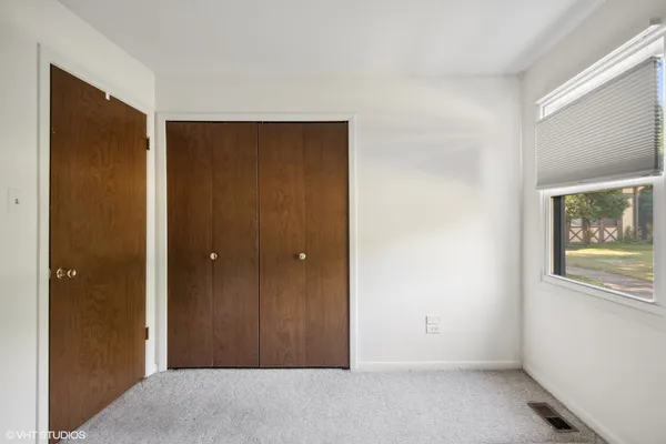 $128,000 | 19128 Pine Drive, Country Club Hills, IL 60478