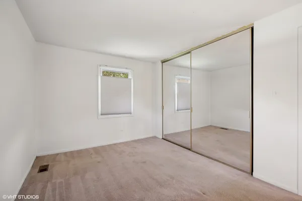 $128,000 | 19128 Pine Drive, Country Club Hills, IL 60478