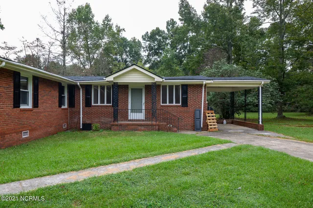 $265,000 | 1101 Bullard Street, Roseboro, NC 28382