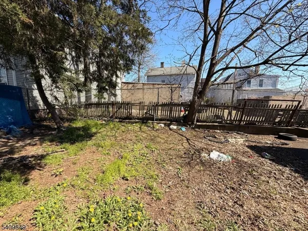 $600,000 | 810 18th Avenue, Irvington, NJ 07111