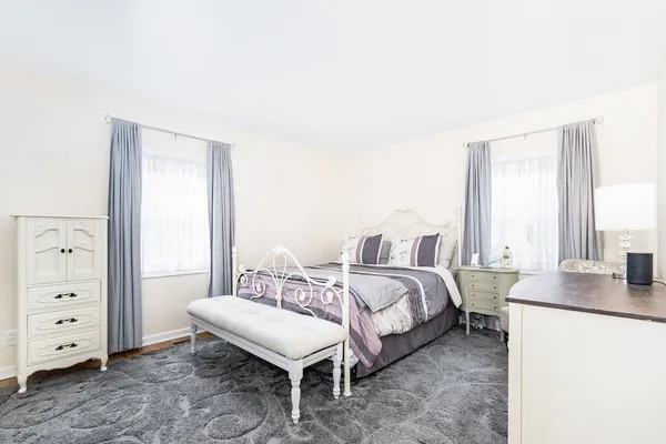 $2,200 | 531 Glen Avenue, Romeoville, IL 60446