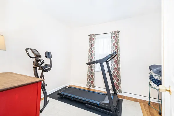 $2,200 | 531 Glen Avenue, Romeoville, IL 60446