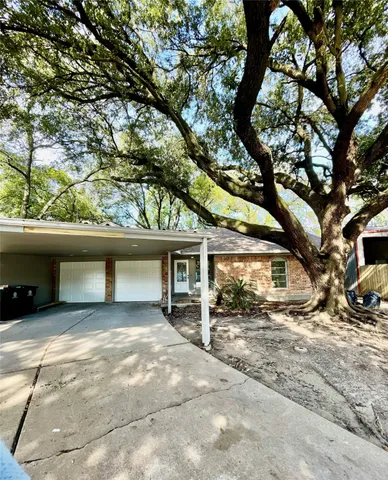 $220,000 | 634 Twinbrooke Drive, Houston, TX 77037