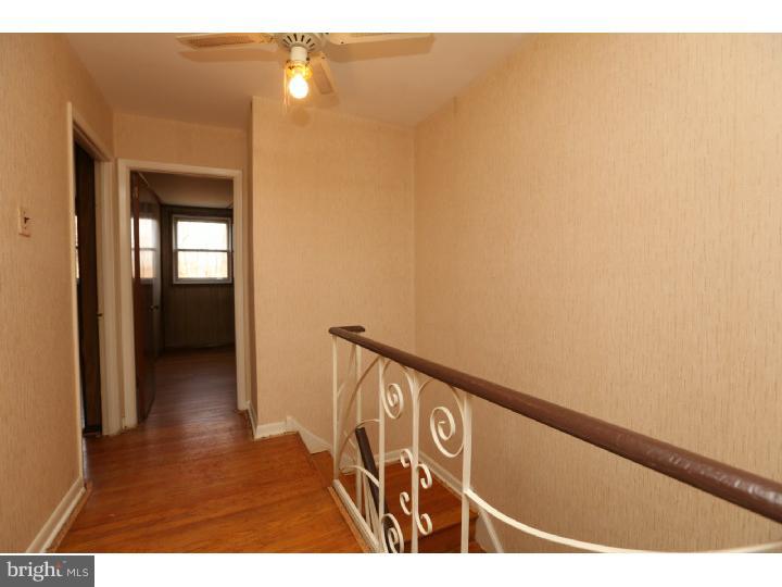 2825 Angus Road Philadelphia, PA 19114 - Photo 11 of 25