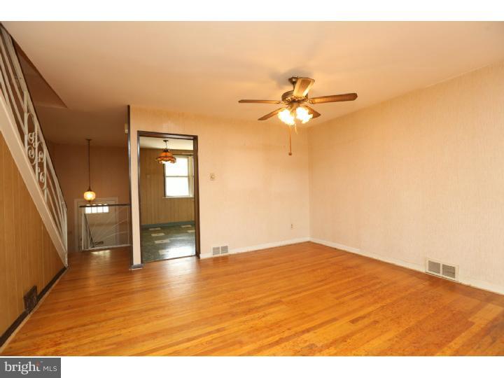 2825 Angus Road Philadelphia, PA 19114 - Photo 7 of 25