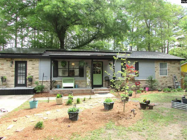 $215,000 | 14 Yashica Court, West Columbia, SC 29172