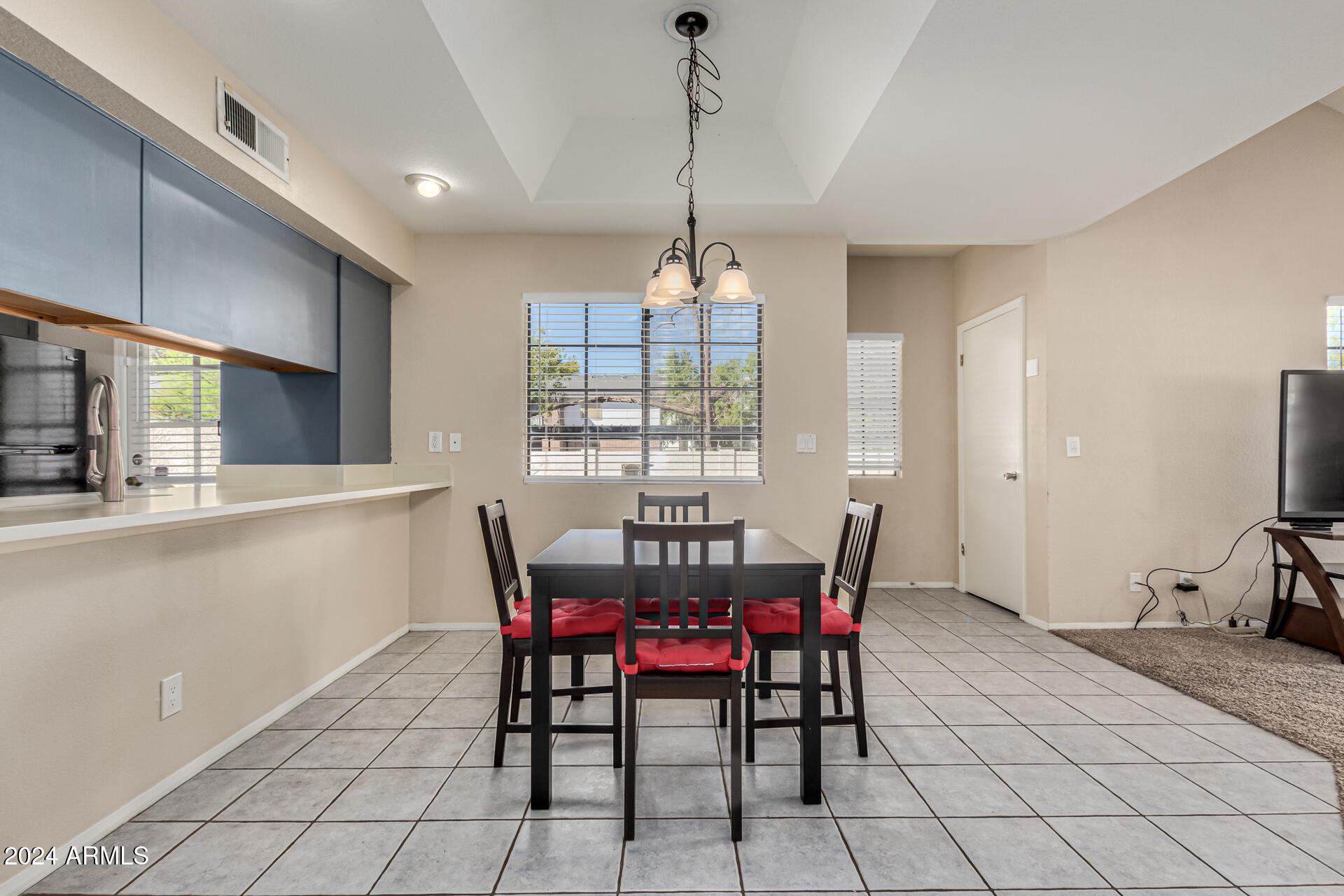 1222 West Baseline Road, Unit 121 Tempe, AZ 85283 - Photo 8 of 31 08 - Baseline