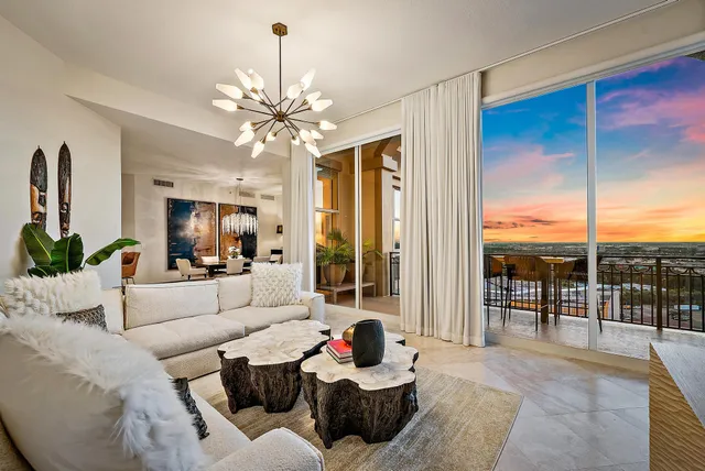$1,699,000 | 550 Okeechobee Boulevard, Unit UPH11, West Palm Beach, FL 33401