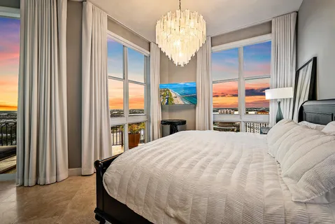 $1,750,000 | 550 Okeechobee Boulevard, Unit UPH11, West Palm Beach, FL 33401