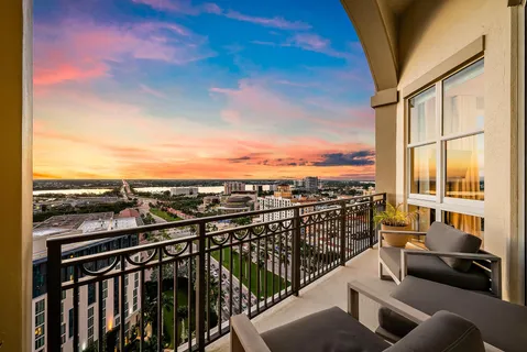 $1,750,000 | 550 Okeechobee Boulevard, Unit UPH11, West Palm Beach, FL 33401