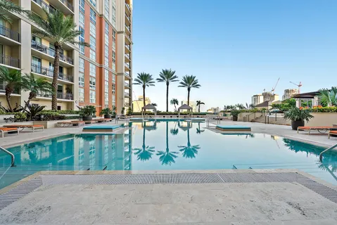 $1,750,000 | 550 Okeechobee Boulevard, Unit UPH11, West Palm Beach, FL 33401