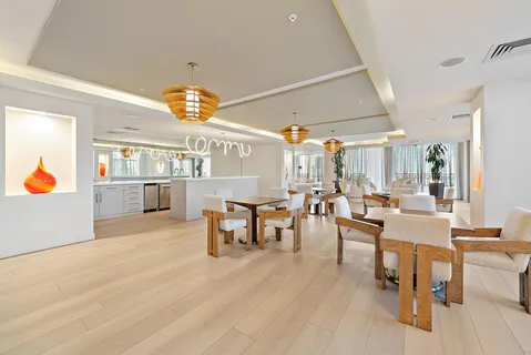 $1,750,000 | 550 Okeechobee Boulevard, Unit UPH11, West Palm Beach, FL 33401