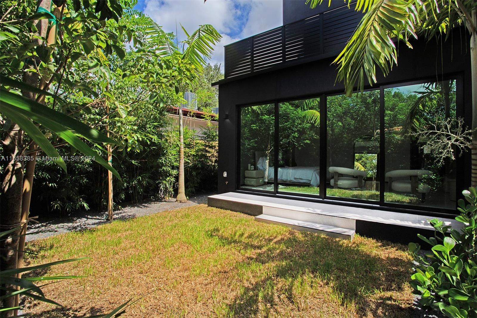 422 Southwest 15th Road, Unit 422 Miami, FL 33129 - Photo 67 of 68