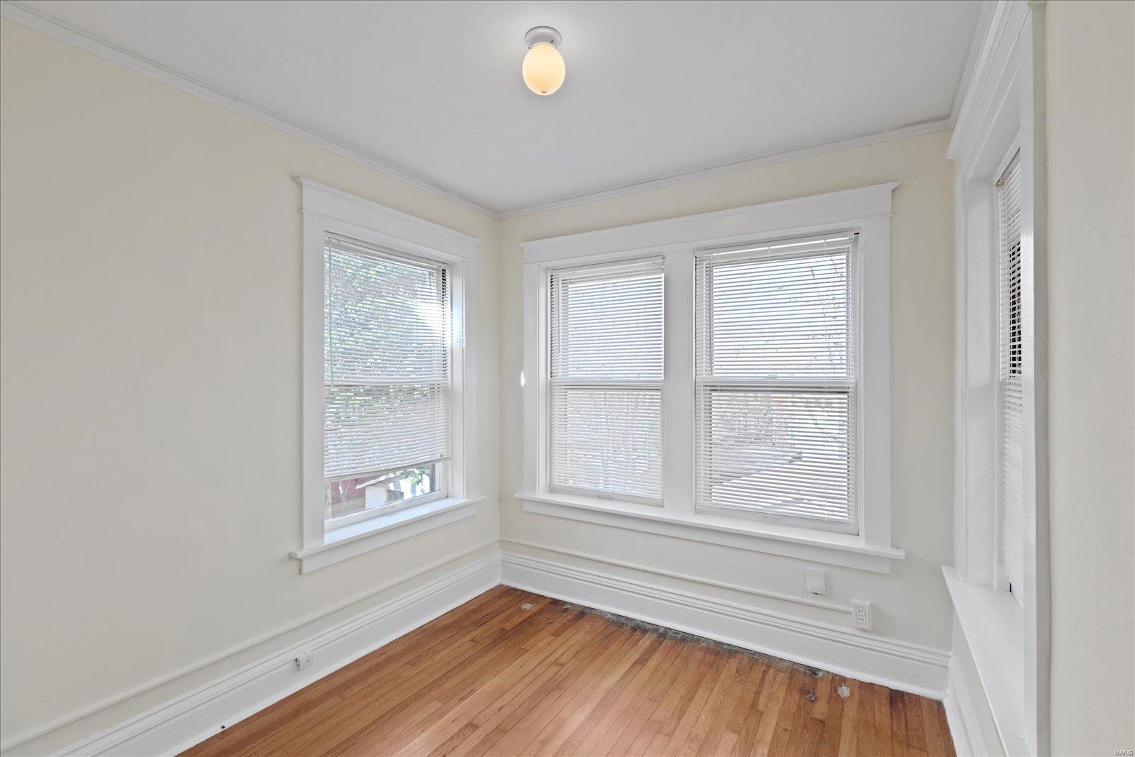 1027 Commodore Drive St. Louis, MO 63117 - Photo 17 of 34