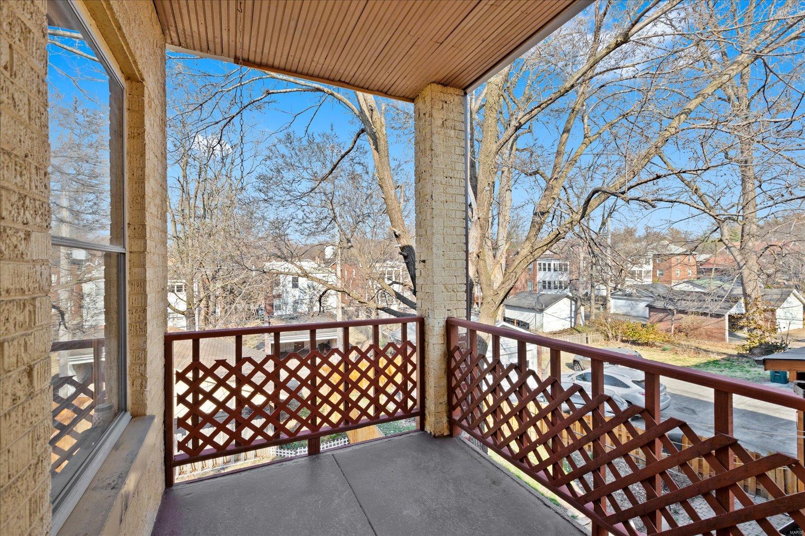 1027 Commodore Drive St. Louis, MO 63117 - Photo 20 of 34