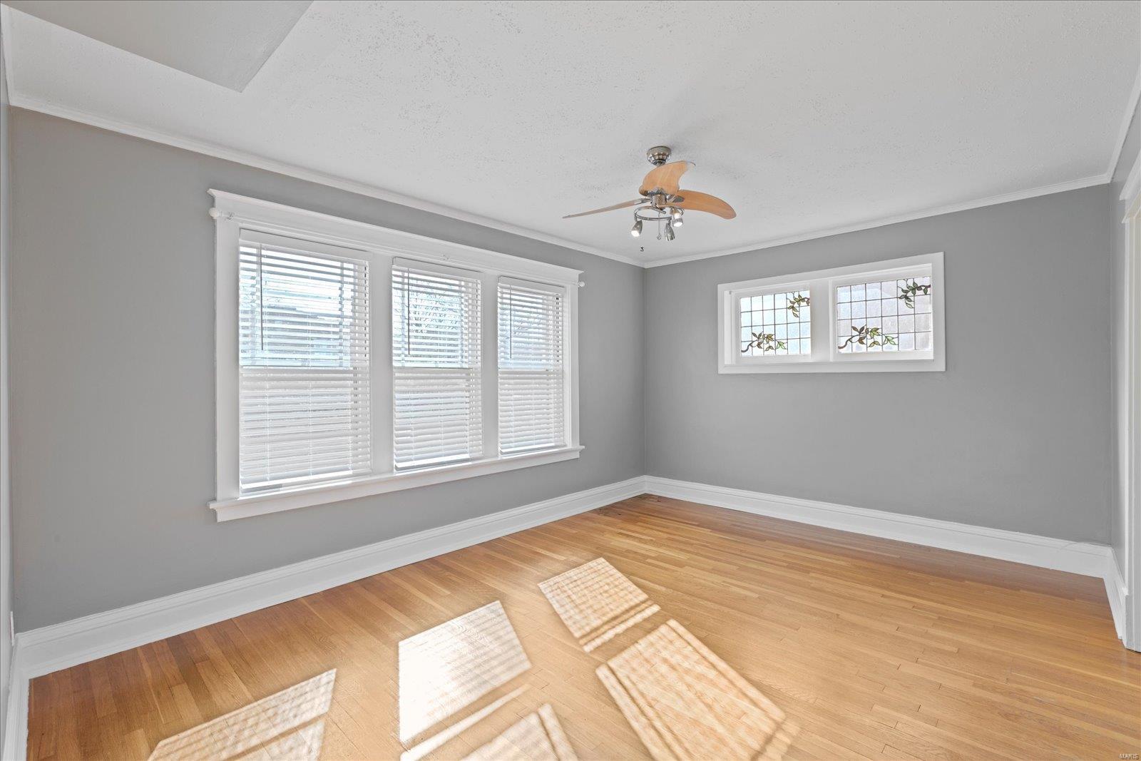 1027 Commodore Drive St. Louis, MO 63117 - Photo 4 of 34