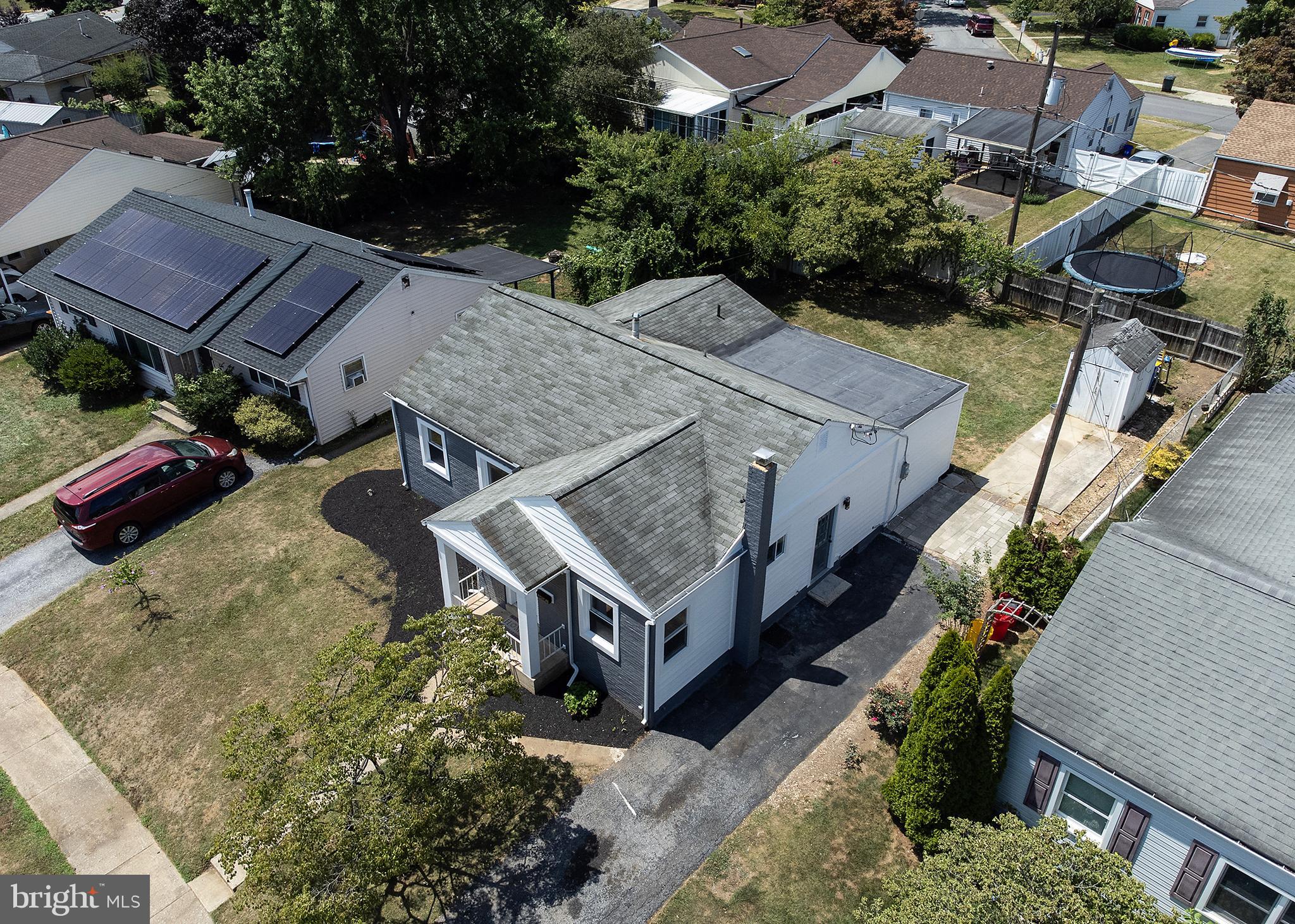 1314 Strafford Road Camp Hill, PA 17011 - Photo 2 of 41 Gallery Image 2