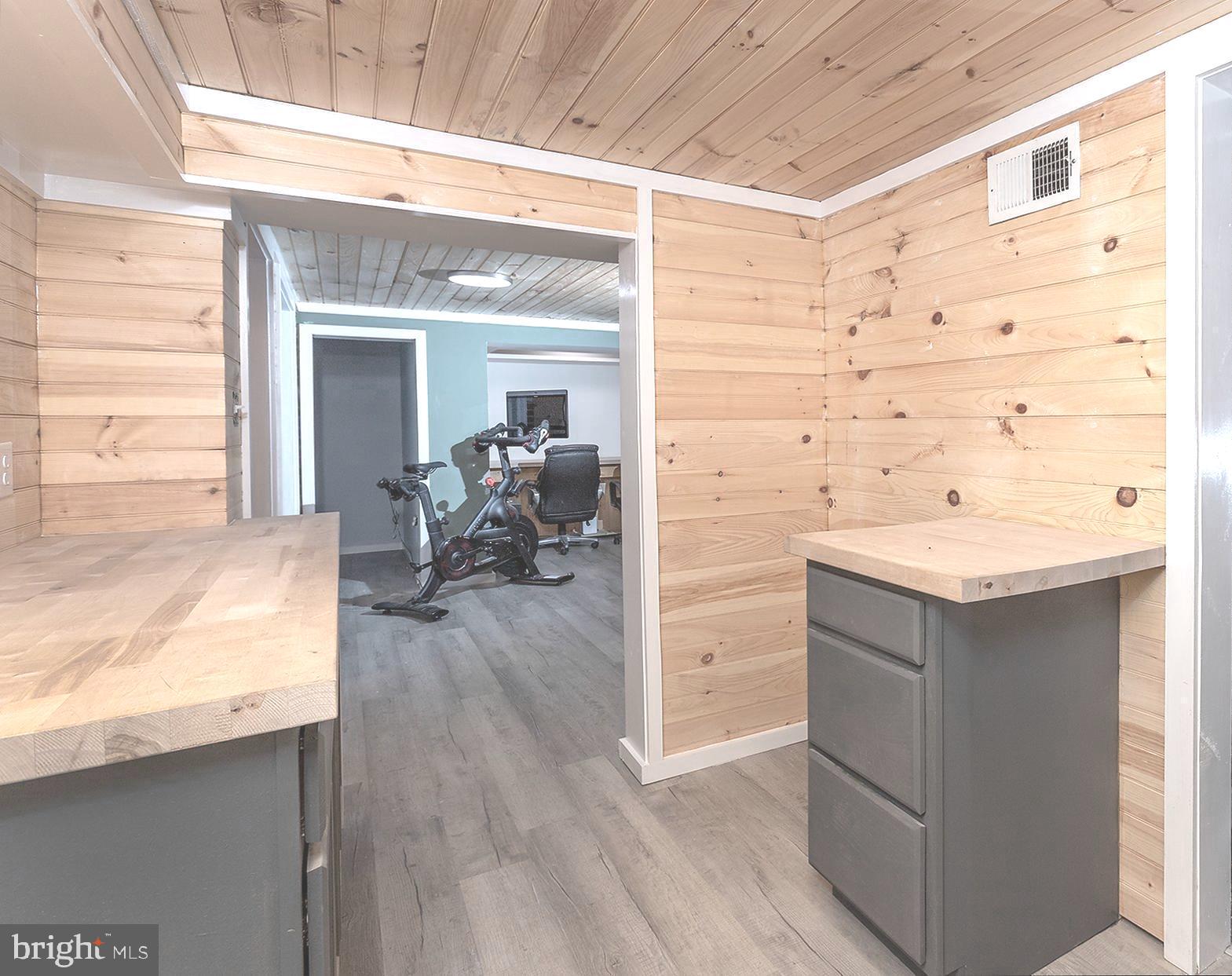 1314 Strafford Road Camp Hill, PA 17011 - Photo 25 of 41 Gallery Image 25