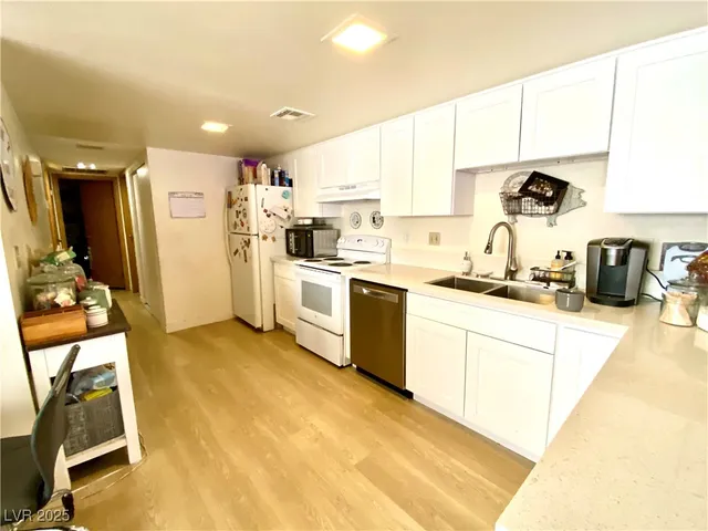 $900,000 | 855 Del Rey Drive, Boulder City, NV 89005