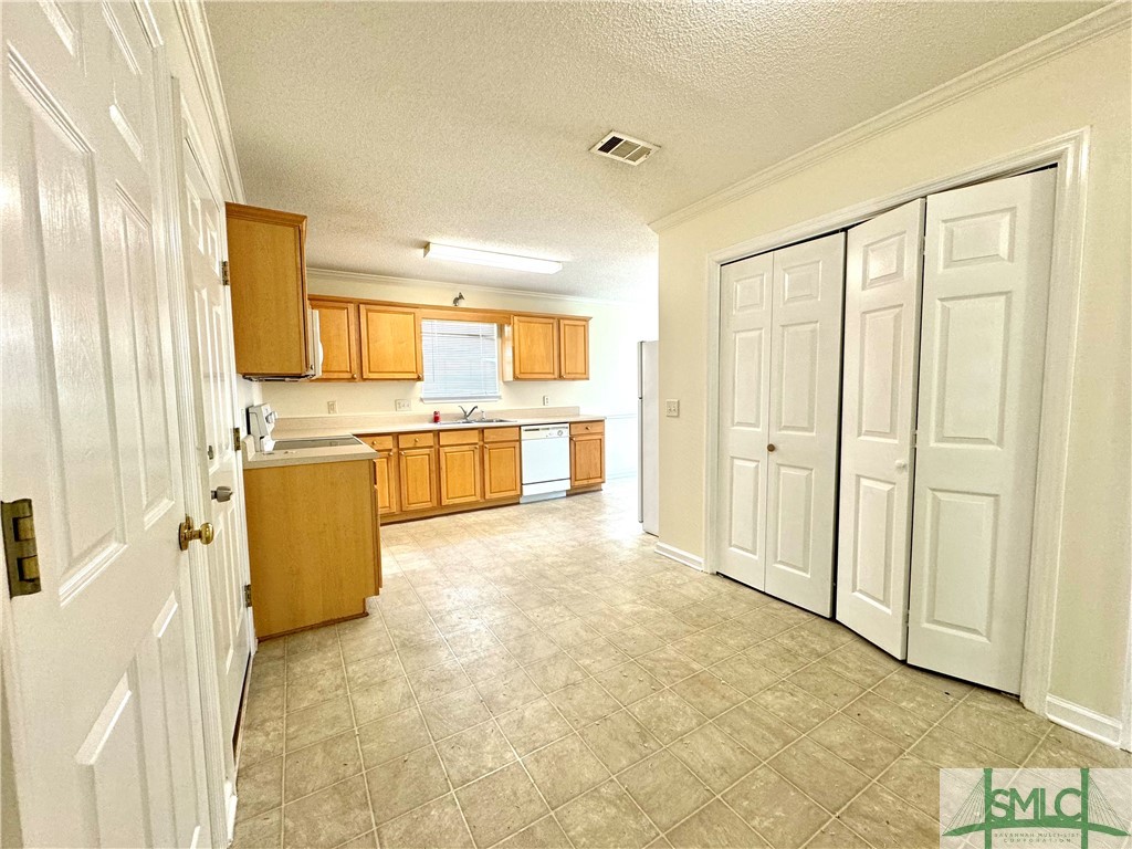 1159 Mohawk Street Savannah, GA 31419 - Photo 6 of 18