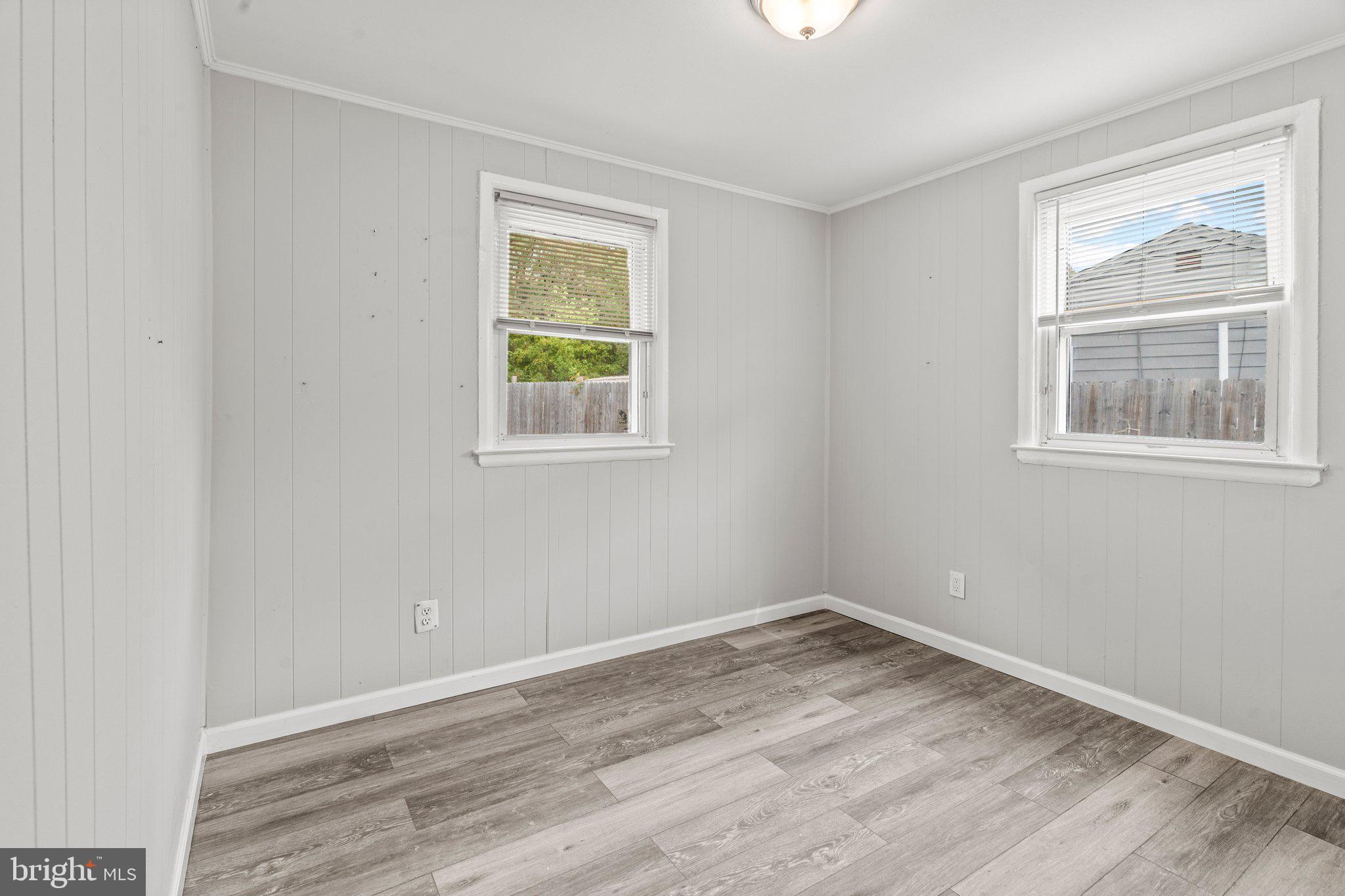 176 Lemmon Avenue Pemberton, NJ 08068 - Photo 14 of 20 an empty room with a window