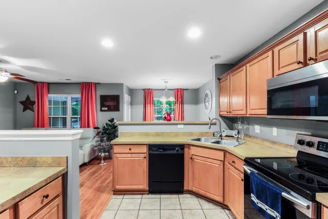 $230,000 | 8653 Grassy Oak Trail, North Charleston, SC 29420