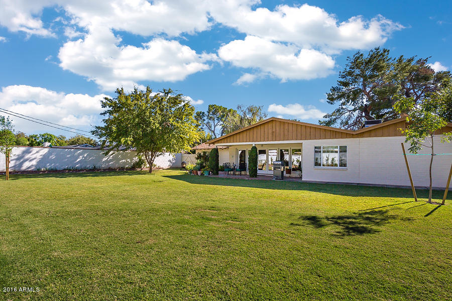 438 East Lamar Road Phoenix, AZ 85012 - Photo 20 of 24 438 E Lamar-24