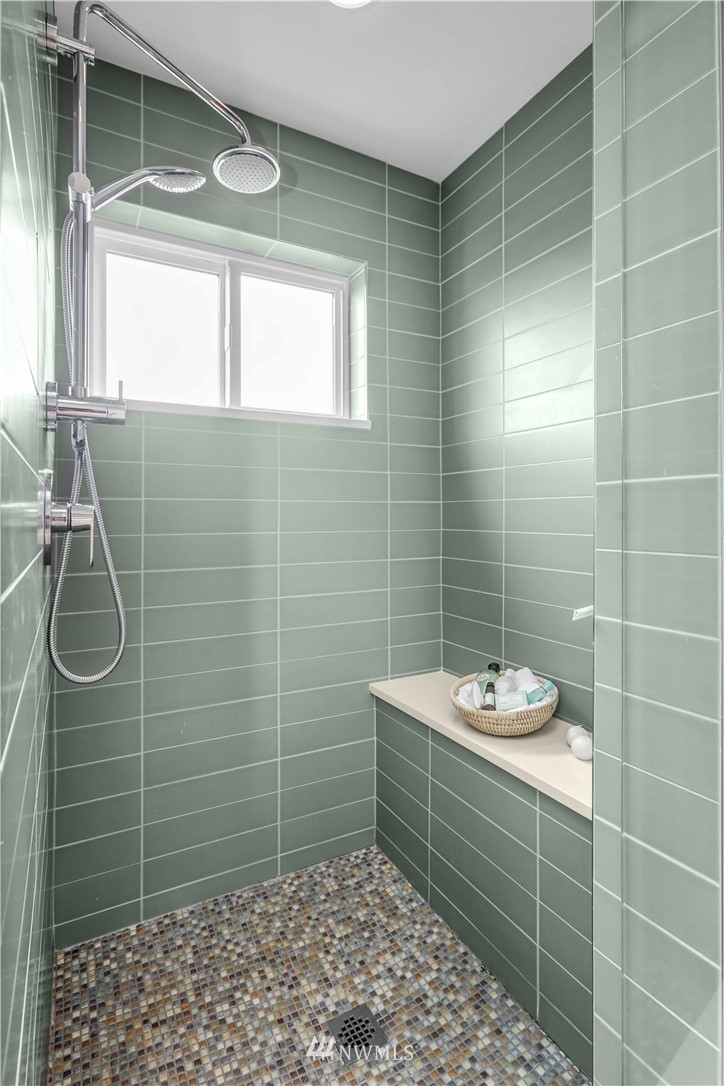 2418 East Roy Street Seattle, WA 98112 - Photo 21 of 32 a bathroom with a shower