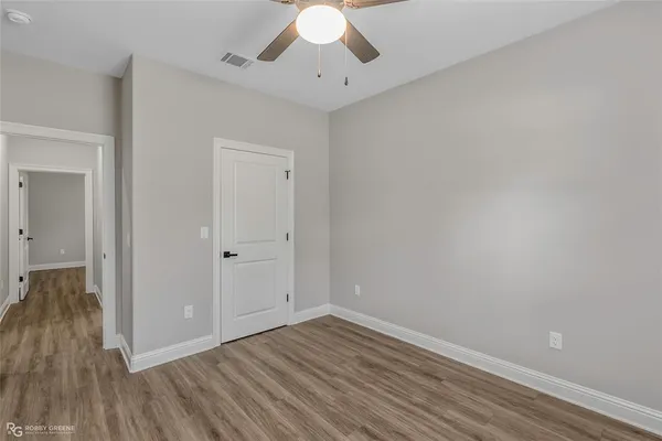 $379,900 | 1013 VOSS Road, Stonewall, LA 71078