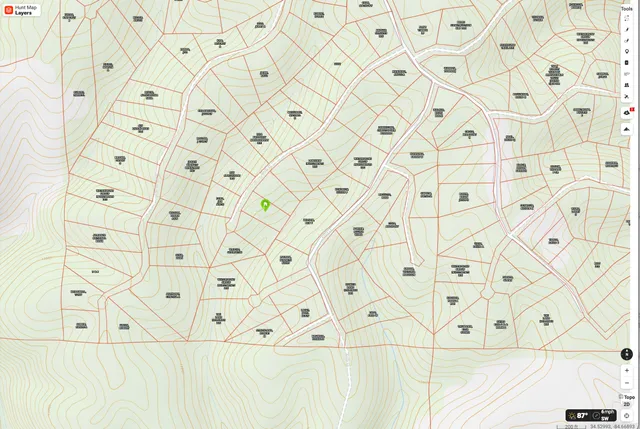 a view of a utility room