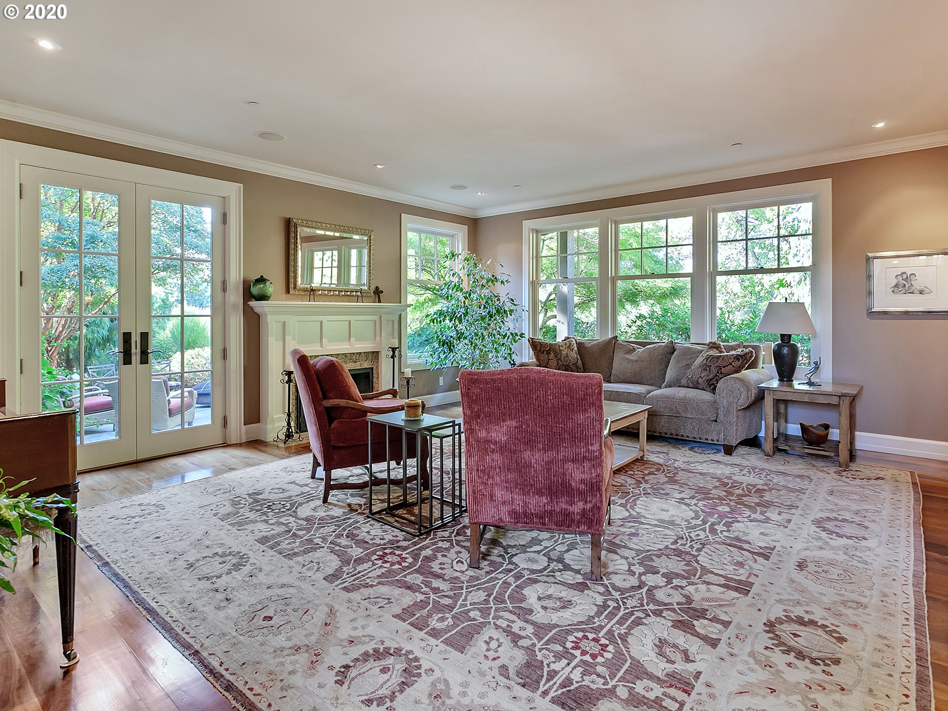 6188 Southwest Wilhelm Road Tualatin, OR 97062 - Photo 9 of 32 Gallery Image 9