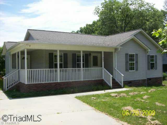 292 Old Camp Road Denton, NC 27239 - Photo 1 of 5 Exterior Front. front of house