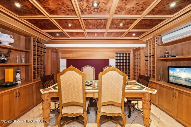 $2,199,999 | 35 Jeffrey Place | Tottenville