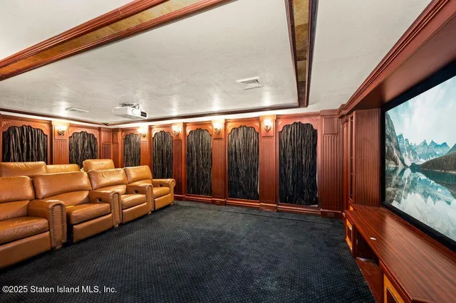 $2,199,999 | 35 Jeffrey Place | Tottenville