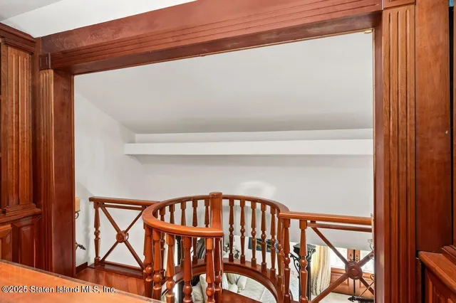 $2,050,000 | 35 Jeffrey Place | Tottenville