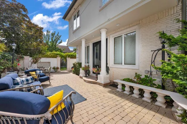 $2,050,000 | 35 Jeffrey Place | Tottenville