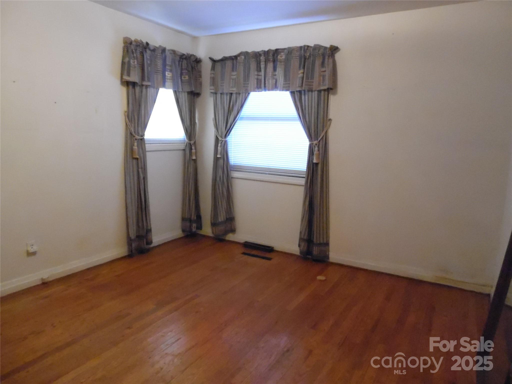 3120 6th Avenue Southwest Hickory, NC 28602 - Photo 21 of 22